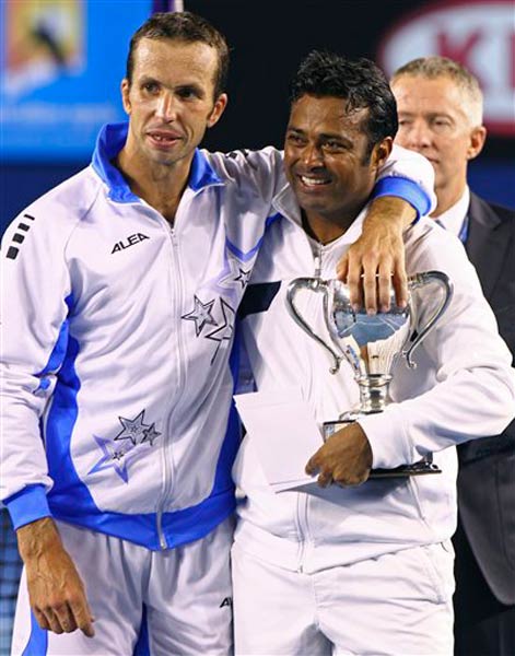 28 जनवरी 2012: तस्‍वीरों में देखें दिनभर की बड़ी खबरें | पढ़ें