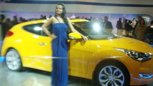 'ऑटो एक्‍सपो' में दिखा पावरफुल गाड़ि‍यों का दम