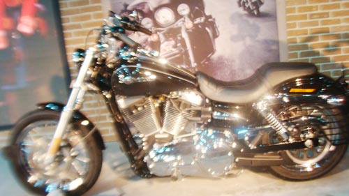 'ऑटो एक्‍सपो' में दिखा पावरफुल गाड़ि‍यों का दम