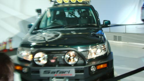 'ऑटो एक्‍सपो' में दिखा पावरफुल गाड़ि‍यों का दम