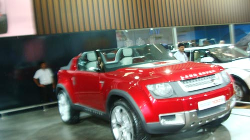 'ऑटो एक्‍सपो' में दिखा पावरफुल गाड़ि‍यों का दम