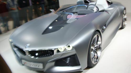 'ऑटो एक्‍सपो' में दिखा पावरफुल गाड़ि‍यों का दम