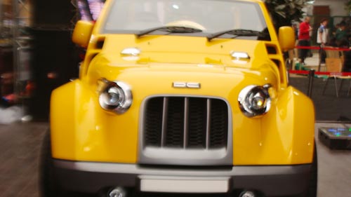 'ऑटो एक्‍सपो' में दिखा पावरफुल गाड़ि‍यों का दम