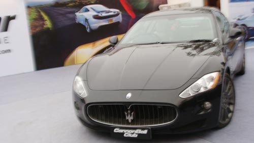 'ऑटो एक्‍सपो' में दिखा पावरफुल गाड़ि‍यों का दम