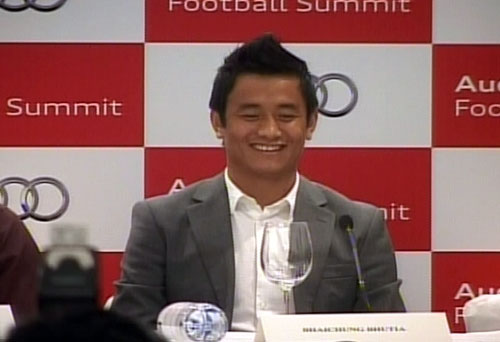 10 जनवरी 2012: तस्‍वीरों में देखें दिनभर की बड़ी खबरें | पढ़ें