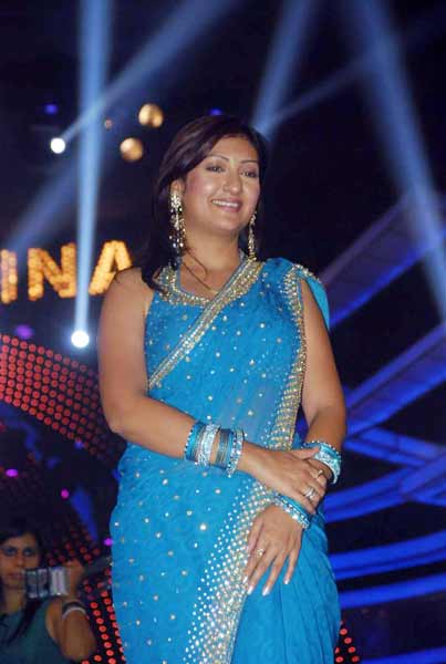 जूही परमार बनीं बिग बॉस-5 की विजेता | हॉट सनी लियोन