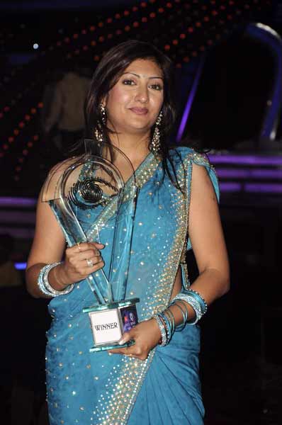 जूही परमार बनीं बिग बॉस-5 की विजेता | हॉट सनी लियोन