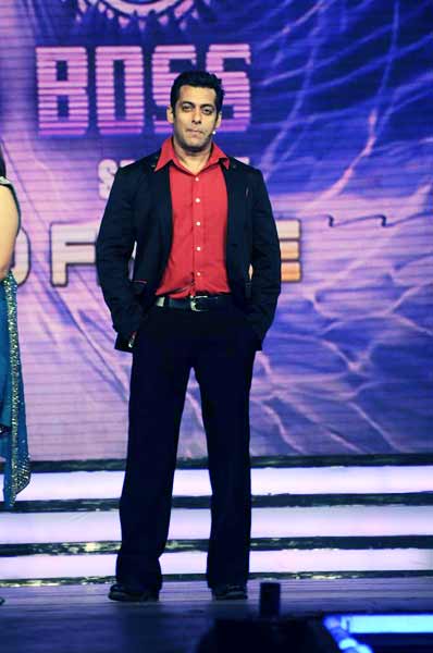 जूही परमार बनीं बिग बॉस-5 की विजेता | हॉट सनी लियोन