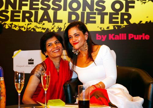 कली पुरी की किताब 'कन्फेशंस...' दिल्‍ली में लॉन्‍च । मुंबई में समारोह