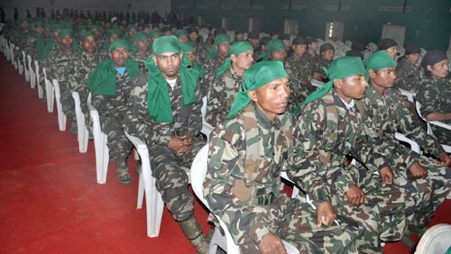 पूर्वोत्तर में 1855 उग्रवादियों का आत्‍मसमर्पण