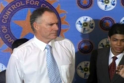 22 जनवरी 2012: तस्‍वीरों में देखें दिनभर की बड़ी खबरें | पढ़ें