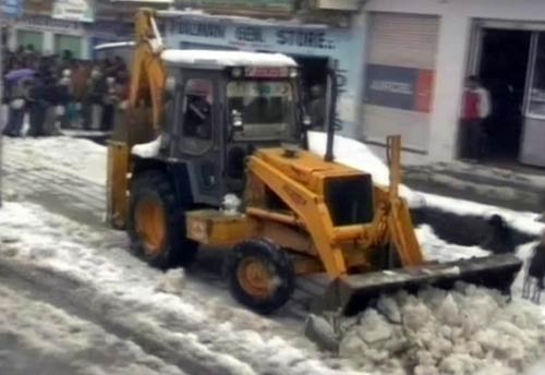 08 जनवरी 2012: तस्‍वीरों में देखें दिनभर की बड़ी खबरें | पढ़ें