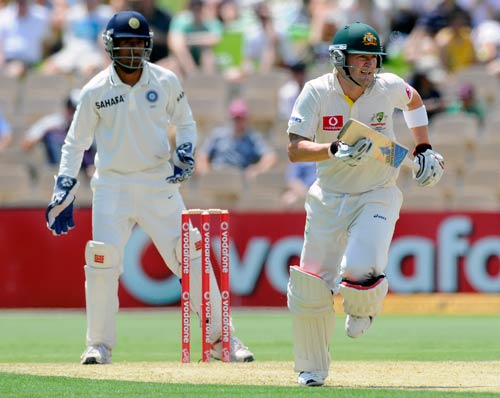 एडिलेड टेस्टः पोंटिंग-क्लार्क का 'हल्लाबोल'  | सचिन पर विशेष