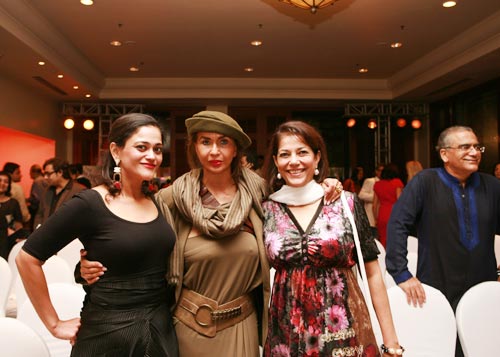 कली पुरी की किताब 'कन्फेशंस ऑफ अ सीरियल डायटर' लॉन्‍च