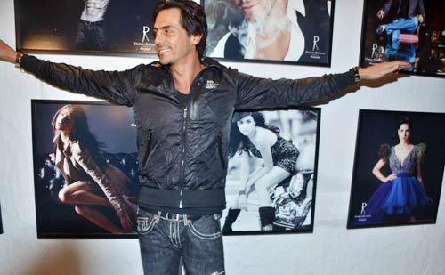 डब्बू रत्‍नानी के कैलेंडर लांच पर सितारे | कैलेंडर के मॉडल