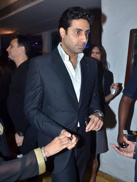 डब्बू रत्‍नानी के कैलेंडर लांच पर सितारे | कैलेंडर के मॉडल