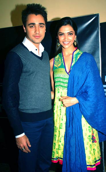 दीपिका की अनदेखी तस्वीरें... | अभिनेत्रियां 'Without Makeup'