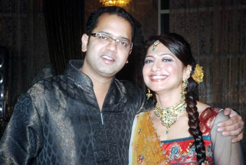 दीपशिखा-केशव की शादी में पहुंचे सितारे... | हिट जोड़ी