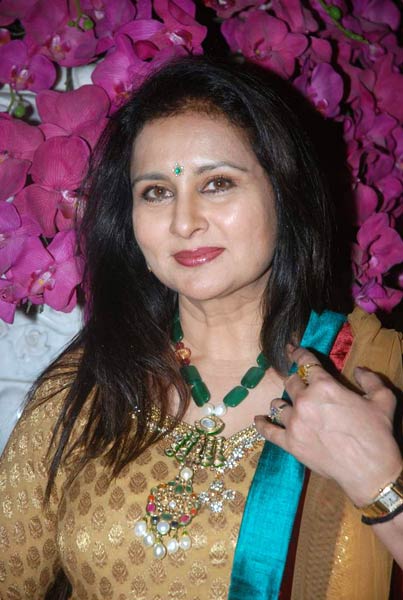 दीपशिखा-केशव की शादी में पहुंचे सितारे... | हिट जोड़ी