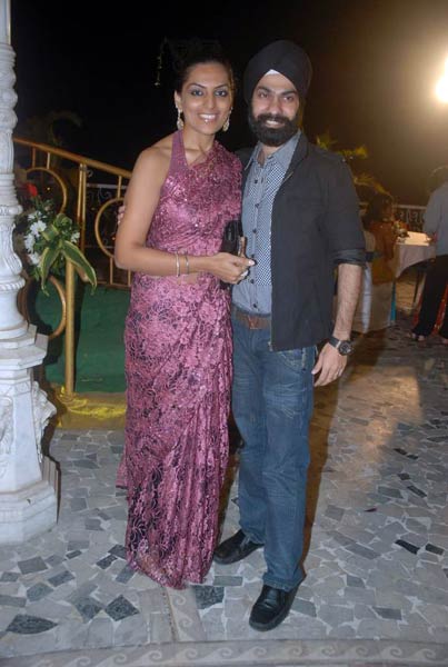 दीपशिखा-केशव की शादी में पहुंचे सितारे... | हिट जोड़ी