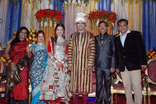 दीपशिखा-केशव की शादी में पहुंचे सितारे... | हिट जोड़ी