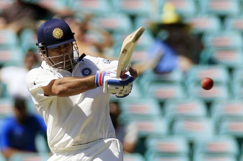 सिडनी टेस्टः भारतीय बल्लेबाजों का आत्मसमर्पण