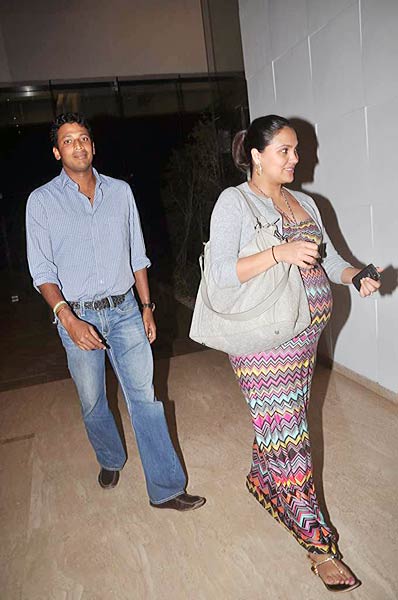 फराह की पार्टी में बॉलीवुड का जमावड़ा | फरहान की पार्टी