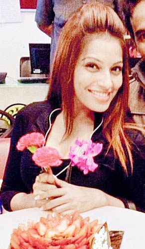 तस्‍वीरों में देखें बीते सप्‍ताह बॉलीवुड की हलचल...