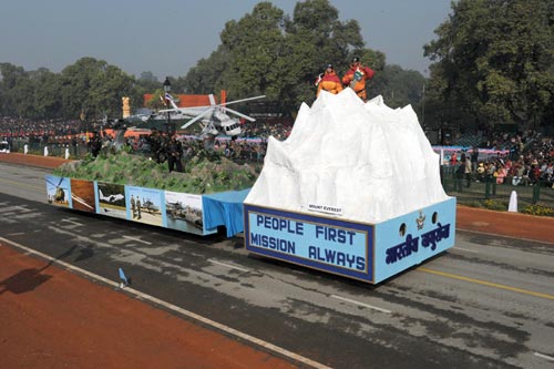 देखें 63वें गणतंत्र दिवस समारोह की झलकियां  | वीडियो