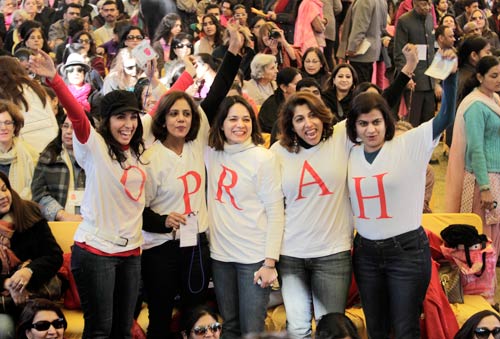 'टॉक शो क्वीन' ओपरा विनफ्रे की दिलकश अदाएं... । सेक्‍सी शख्सियत