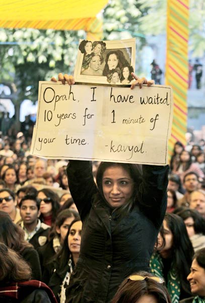 'टॉक शो क्वीन' ओपरा विनफ्रे की दिलकश अदाएं... । सेक्‍सी शख्सियत