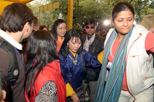 किताबों-शब्‍दों के दीवानों का मेला | कली पुरी की किताब लांच