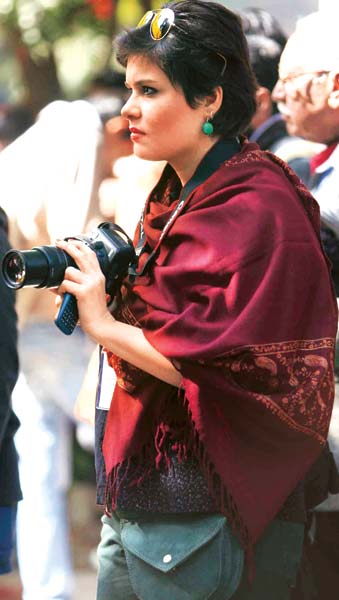 किताबों-शब्‍दों के दीवानों का मेला | कली पुरी की किताब लांच