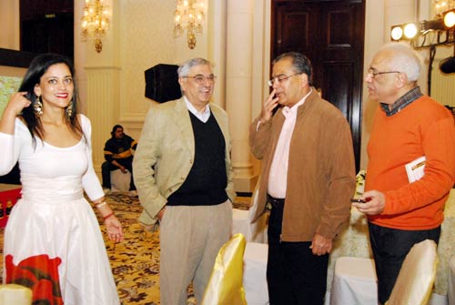 कली पुरी की किताब 'कन्फेशंस...' दिल्‍ली में लॉन्‍च । मुंबई में समारोह