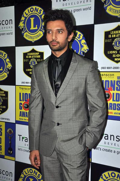 लायंस गोल्‍ड अवार्ड समारोह की धूम | सितारों का जमघट