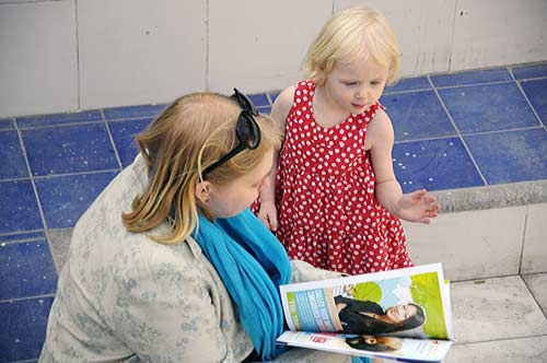 किताबों-शब्‍दों के दीवानों का मेला | कली पुरी की किताब लांच