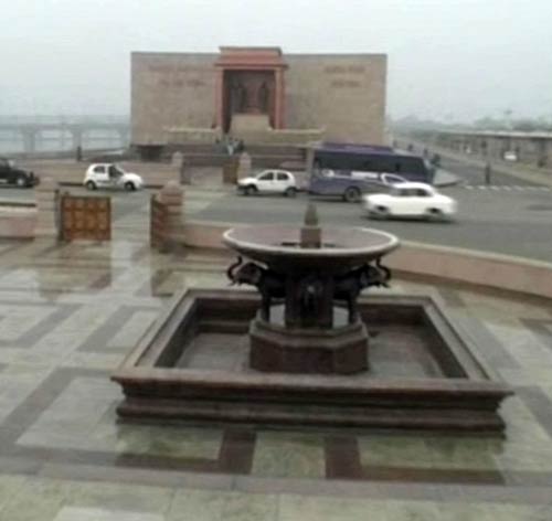 तस्‍वीरों के जरिए जानिये मायावती के पार्कों की मायावी कहानी