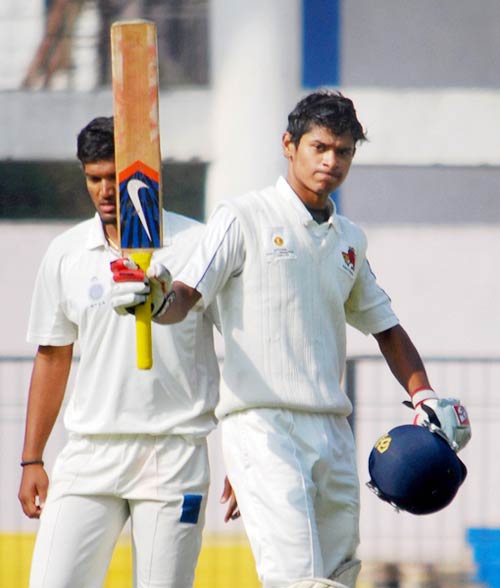 3 जनवरी 2012: तस्‍वीरों में देखें दिनभर की बड़ी खबरें | पढ़ें