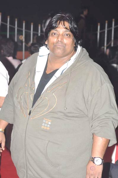 देखें किन हसीनाओं ने लगाए नए साल पर ठुमके | स्टाइलिश हसीनाएं