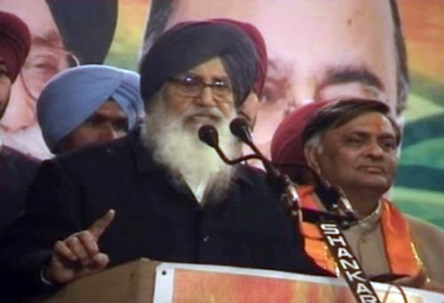 24 जनवरी 2012: तस्‍वीरों में देखें दिनभर की बड़ी खबरें | पढ़ें