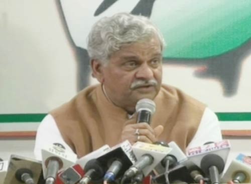 27 जनवरी 2012: तस्‍वीरों में देखें दिनभर की बड़ी खबरें | पढ़ें