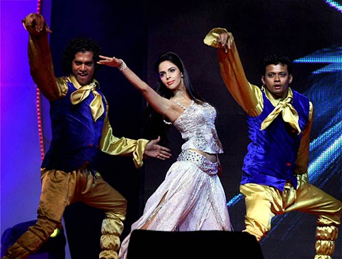 1 जनवरी 2012: तस्‍वीरों में देखें दिनभर की बड़ी खबरें | पढ़ें