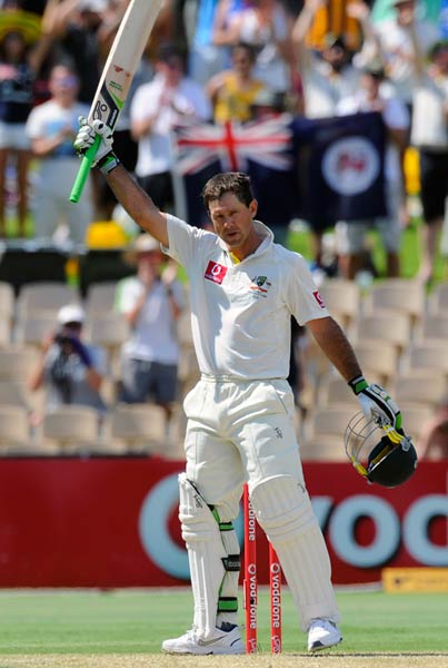 एडिलेड टेस्टः पोंटिंग-क्लार्क का 'हल्लाबोल'  | सचिन पर विशेष