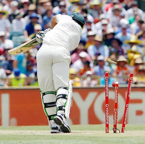 द्रविड़, कोहली पर पारी की हार टालने की जिम्मेदारी