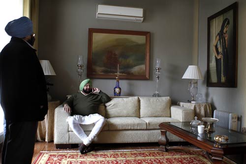 पंजाब की सत्ता के लिए छिड़ा है घमासान