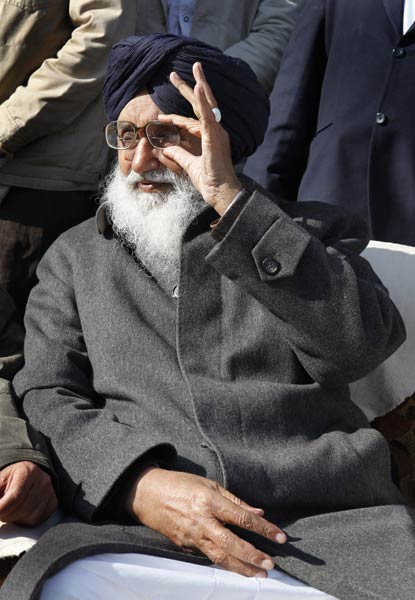 पंजाब की सत्ता के लिए छिड़ा है घमासान