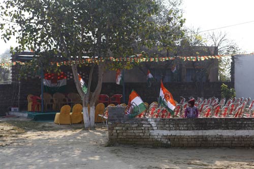 पंजाब की सत्ता के लिए छिड़ा है घमासान