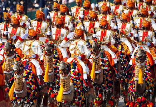 26 जनवरी 2012: तस्‍वीरों में देखें दिनभर की बड़ी खबरें | पढ़ें