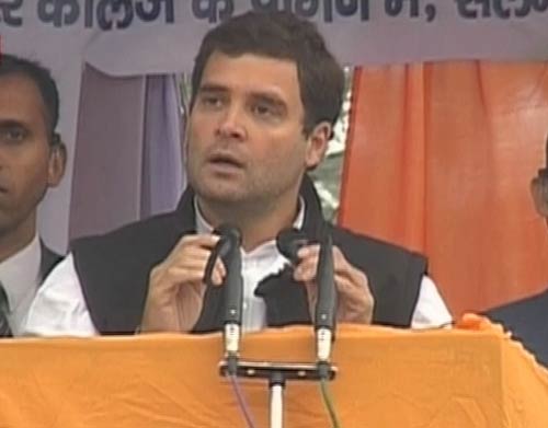 09 जनवरी 2012: तस्‍वीरों में देखें दिनभर की बड़ी खबरें | पढ़ें