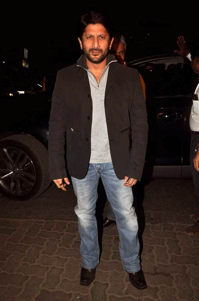 'अग्निपथ' की सक्सेस पार्टी में सितारे | शाहरुख की बदमाशियां